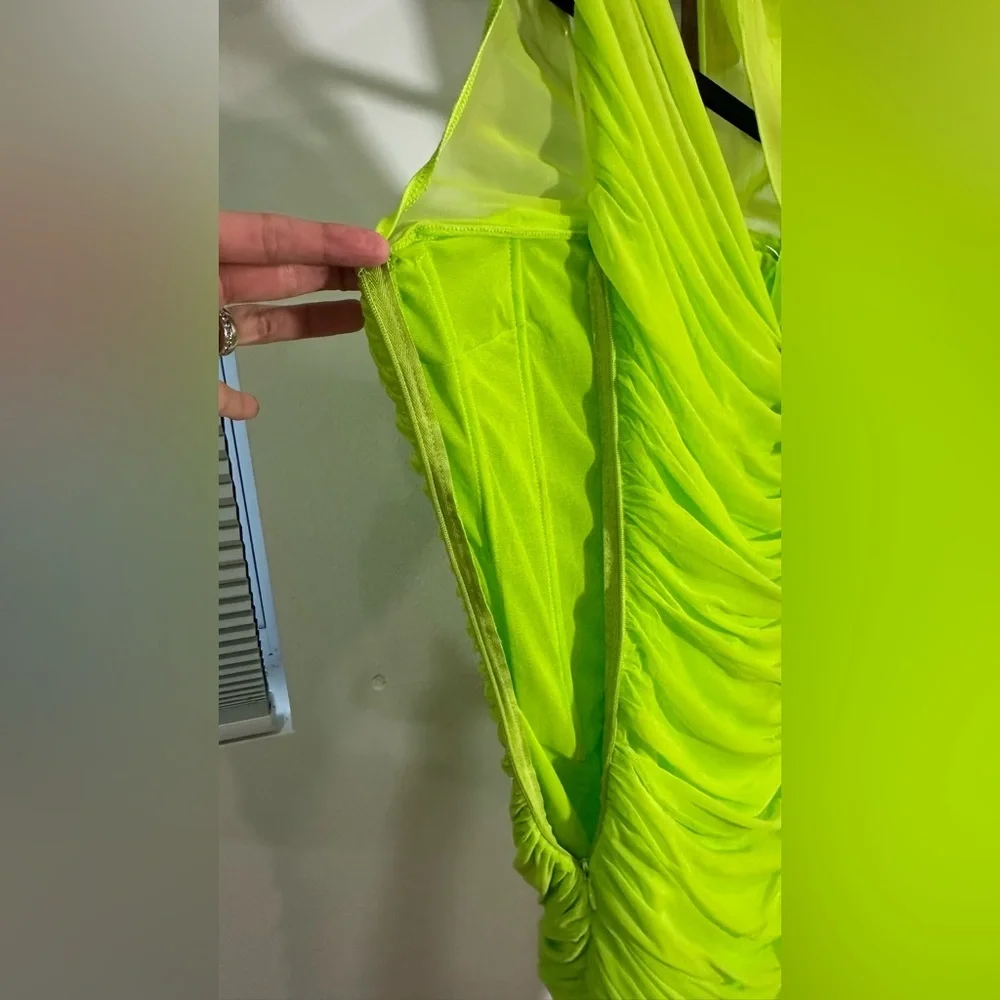 NWT House of CB Adrie Neon Green Gathered Mini Dress Small - Picture 9 of 16